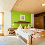 Haus Rose Holiday home Oberharmersbach